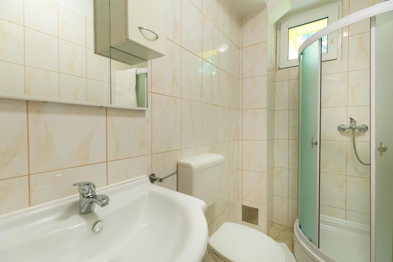 Apartments Vesna 챠브타트 외부 사진